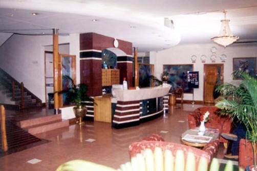 Hotel Lake Castle - Dhaka - Lobby