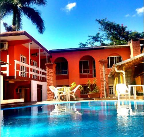 Sweet Hostel Guest House - Puerto Iguazu - Building