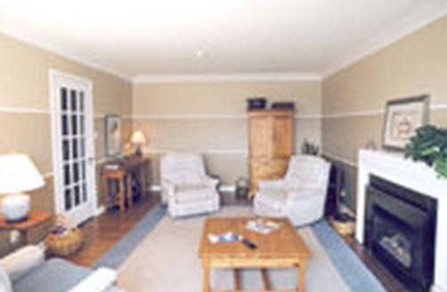 Stoneleigh Cottage - Niagara Falls - Living room