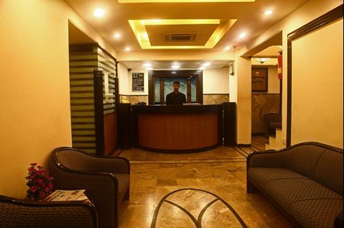 Sea Side Hotel - Mumbai - Lobby