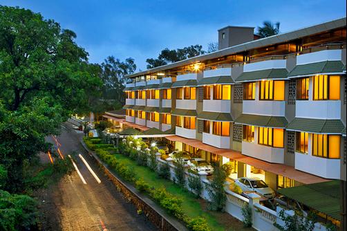 Sterling Mayur Lonavala - Lonavala - Building