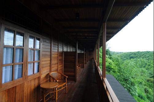 Villa Lemon - Lembang - Balcony