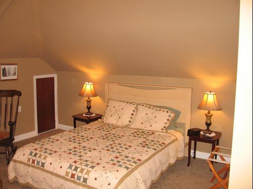 Green Tree Inn - Luray - Bed