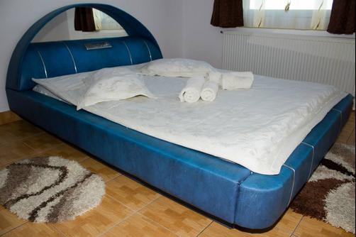 Cabana Edelweiss - Lupeni - Bed