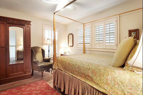 Adams House - Austin - Bedroom