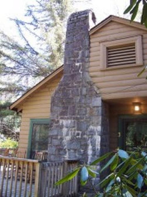Mitchell's Lodge & Cottages - Highlands - Building