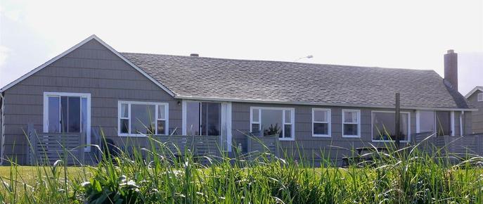 The Anchorage Cottages - Long Beach - Building