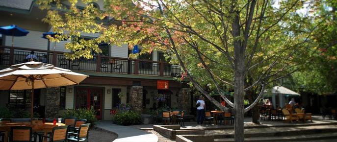 Hotel McCall - McCall - Building