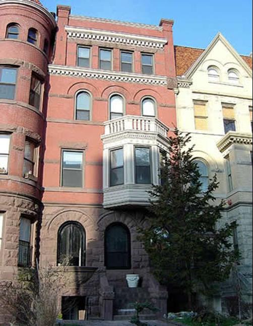 Meridian Manor - Washington - Building