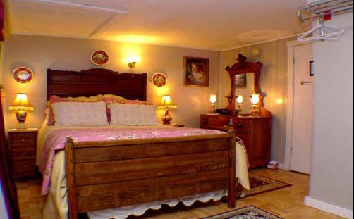 English Rose Inn - Montgomery Center - Bed
