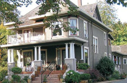 Dundee Manor B&B Oregon Wine Country - Dundee - Building