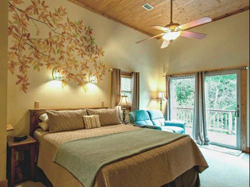 Inn on Mill Creek - Ridgecrest - Bedroom