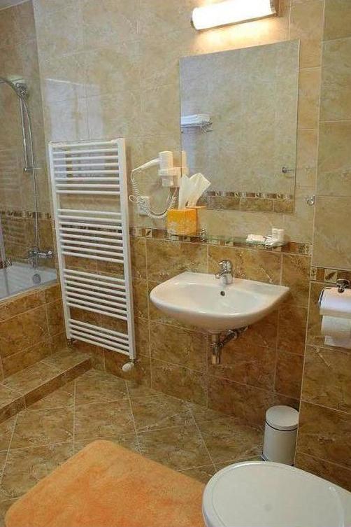 Pension Panorama B&B - Bratislava - Bathroom