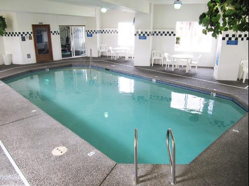 Ebb Tide Resort - Seaside - Pool