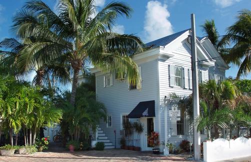 Duval Inn - Key West - Building