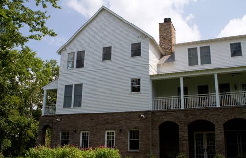 Butterfly Meadows Inn & Farm - Franklin - Building