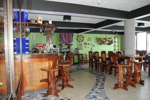 Crystal Blue Resort - Batangas - Restaurant