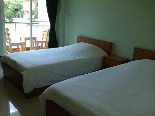 Soontree Guesthouse - Hua Hin - Bed