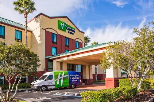 Holiday Inn Express & Suites Tampa Northwest-Oldsmar - Oldsmar - Building