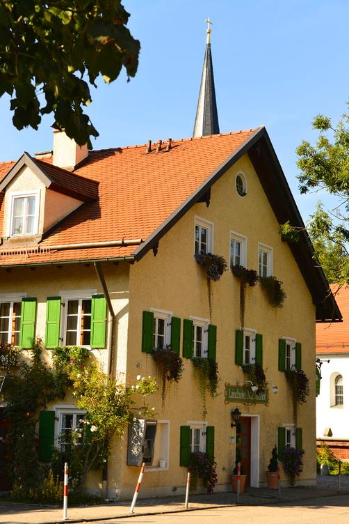 Landhotel Martinshof - Munich - Outdoors view