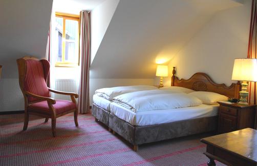 Landhotel Martinshof - Munich - Double room