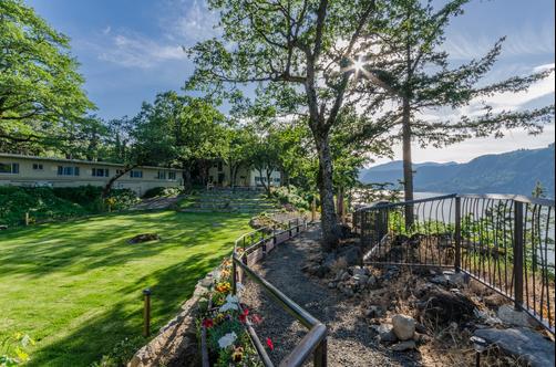 Vagabond Lodge - Hood River - Outdoors view
