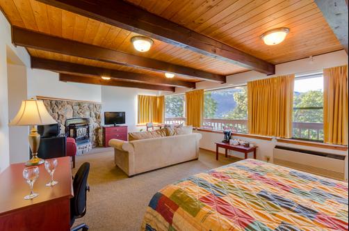 Vagabond Lodge - Hood River - Queen bedroom