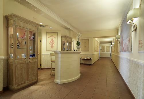 Excelsior Palace Hotel - Rapallo - Building