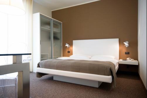 Hotel Meridiana - Malcesine - Double room