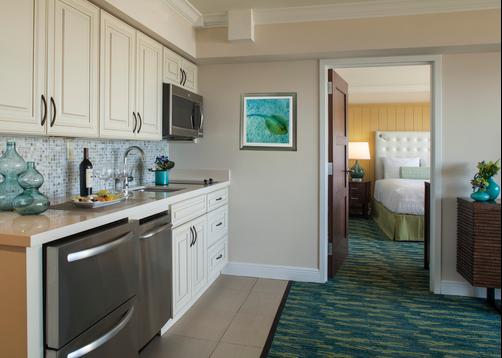 Delray Sands Resort - Highland Beach - Bedroom