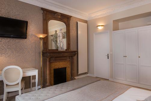 Princesse Caroline - Paris - Bedroom