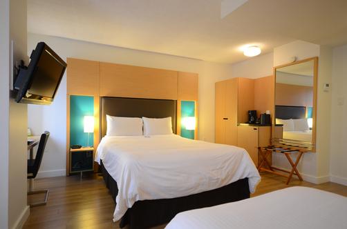 Bond Place Hotel - Toronto - Bedroom