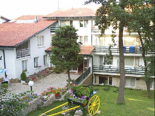 Kini Park - Golden Sands