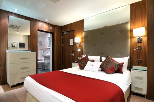 DoubleTree by Hilton Hotel London - West End - London - Bedroom