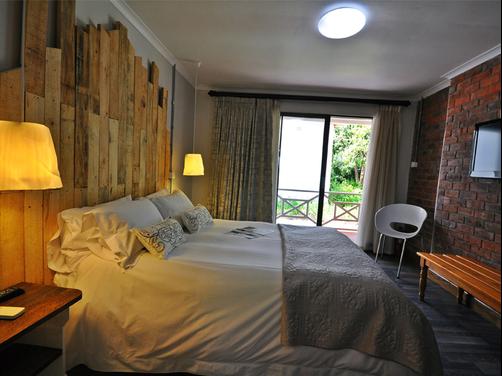 Tsitsikamma Village Inn - Stormsrivier - Bedroom