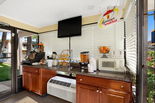 Super 8 Myrtle Beach Ocean Boulevard - Myrtle Beach - Restaurant