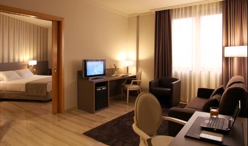 Hotel SB Ciutat de Tarragona - Tarragona - Bedroom