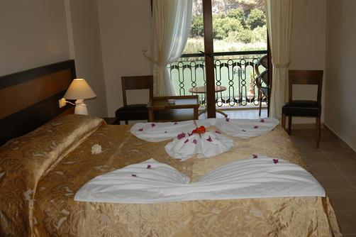 Dalyan Tezcan Hotel - Dalyan - Bedroom