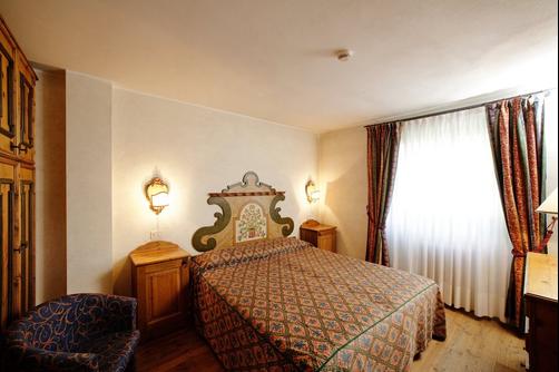 Hotel Perla - Madonna Di Campiglio