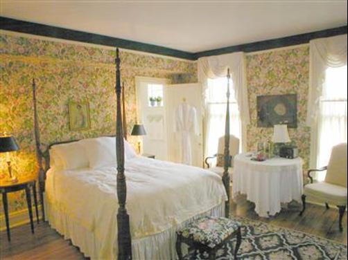 Camellia Cottage Bed and Breakfast - Wilmington