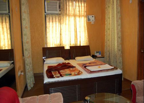 Avp House - Noida - Bedroom