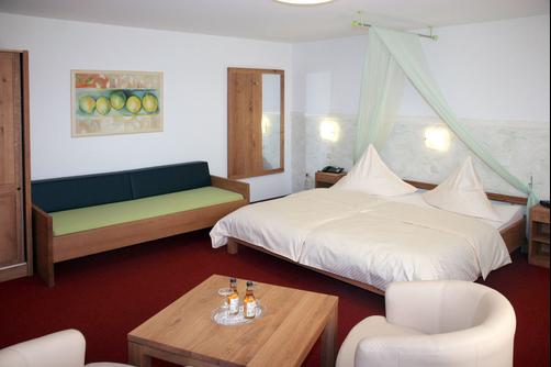 Hotel Restaurant Flora - Dormagen - Bedroom