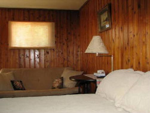 Bayview Motel - Ashland - Bedroom