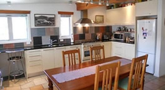 Pilgrim Planet - Whangarei - Kitchen