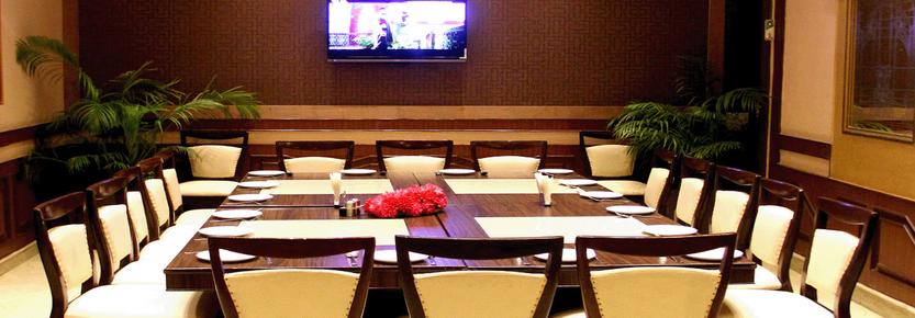Hotel Gulzar Towers - Jabalpur - Restaurant
