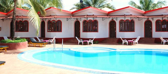 Julie Jolly - Goa - Pool