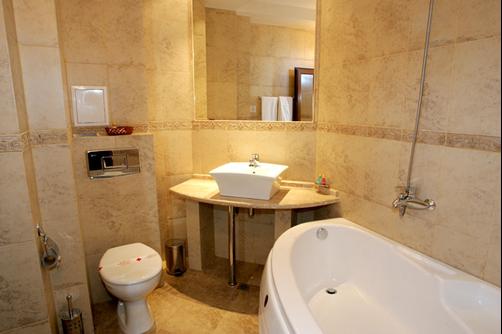Hotel Solo - Shumen - Bathroom