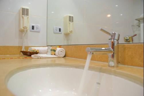 Ucayali River Hotel - Pucallpa - Bathroom