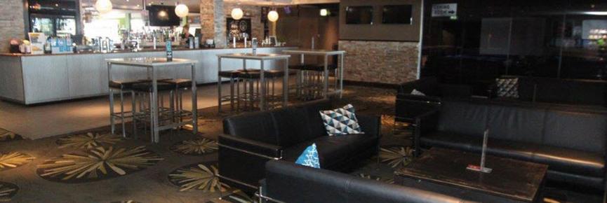 Beachcomber Hotel - Wyong - Bar