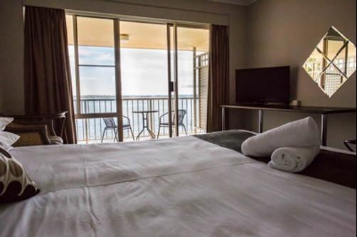 Beachcomber Hotel - Wyong - Bedroom